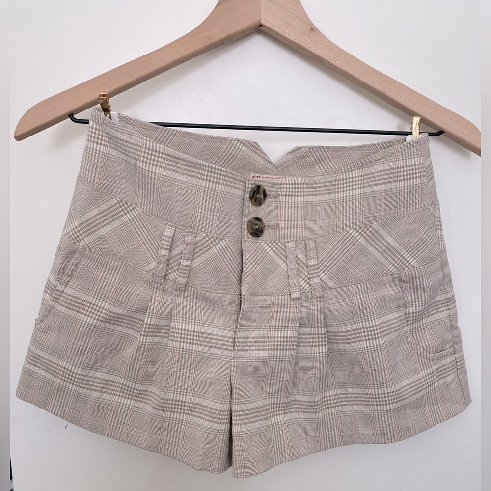 Guess Jeans Plaid Shorts